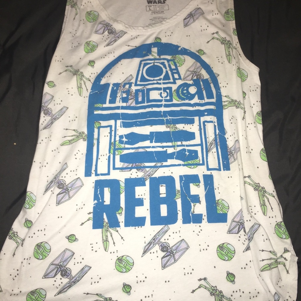 Star Wars R2-D2 shirt size Large